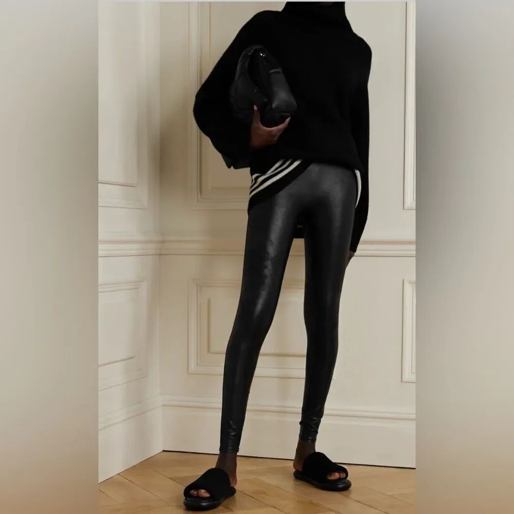 SPANX Shiny Black Leggings NWT!